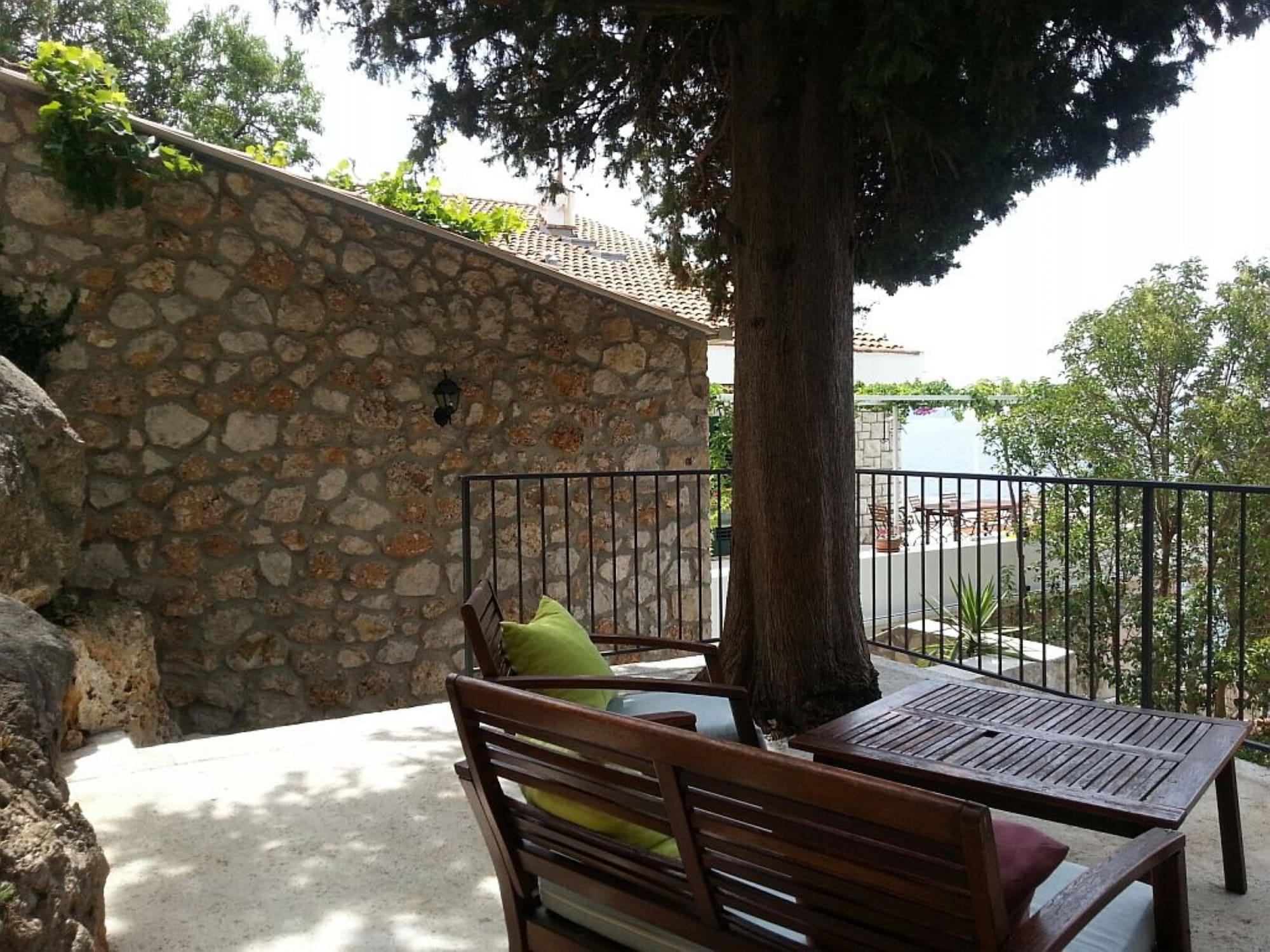מליני Apartments Villa Mirjana מראה חיצוני תמונה