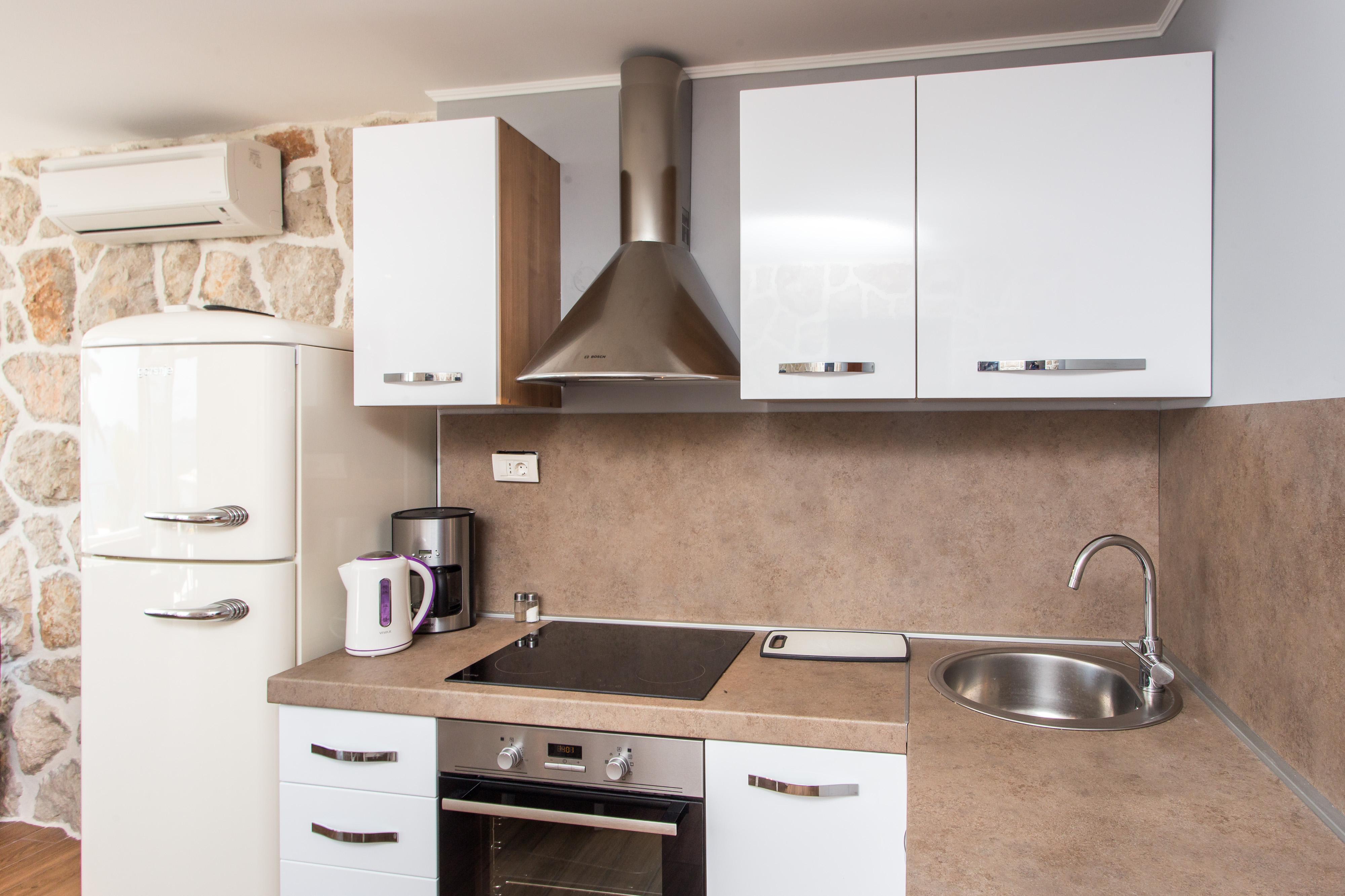 מליני Apartments Villa Mirjana מראה חיצוני תמונה
