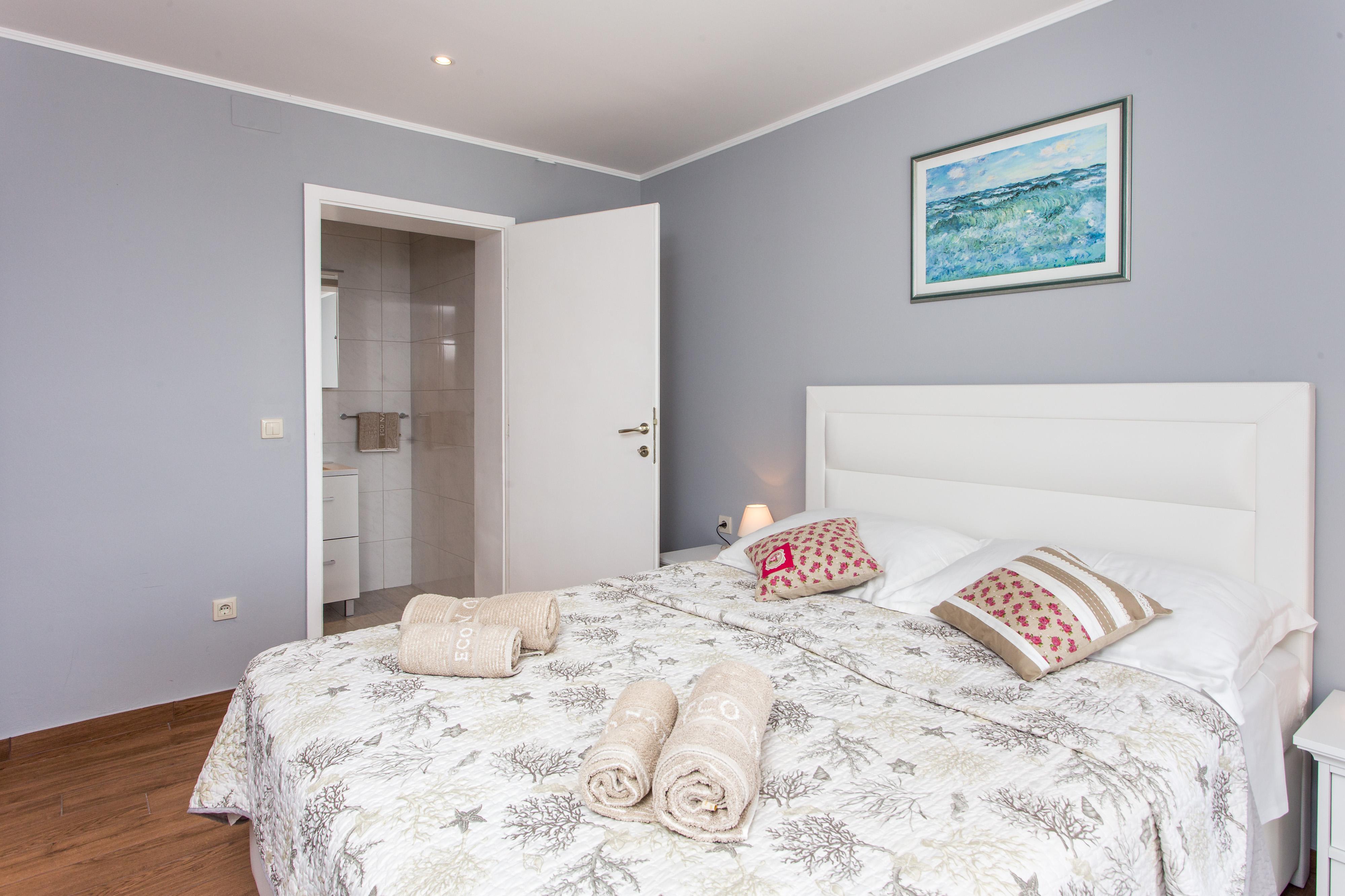 מליני Apartments Villa Mirjana מראה חיצוני תמונה