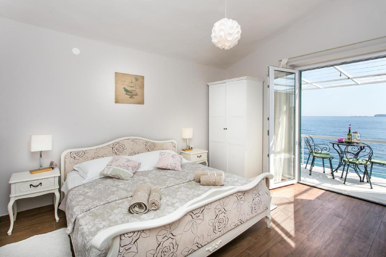מליני Apartments Villa Mirjana מראה חיצוני תמונה