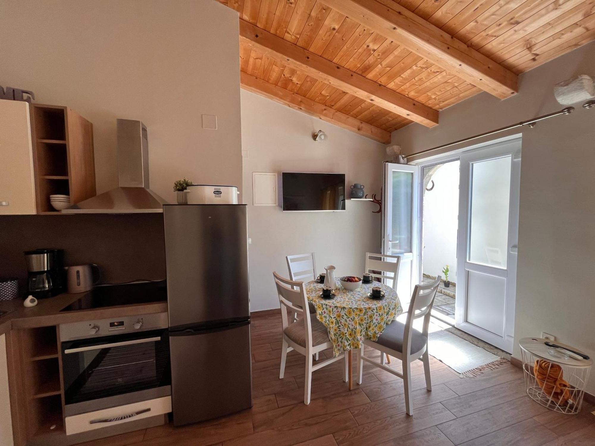 מליני Apartments Villa Mirjana חדר תמונה